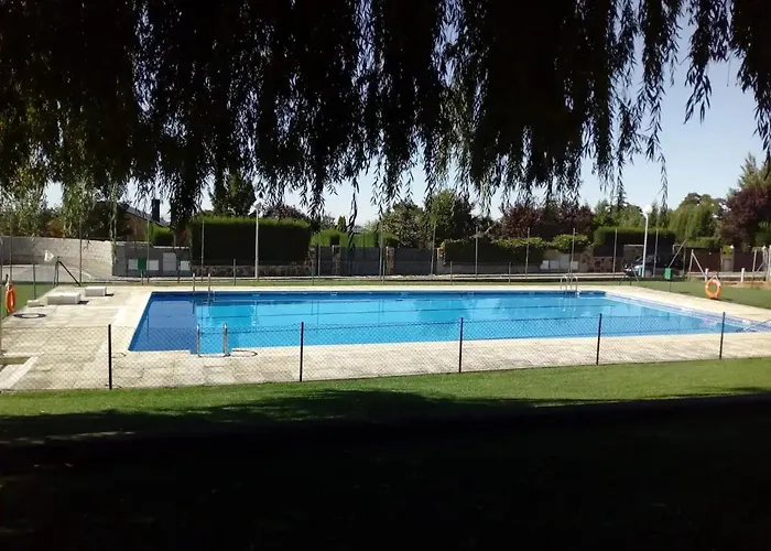 Acogedor En Otero De Herreros!!! Dom wakacyjny